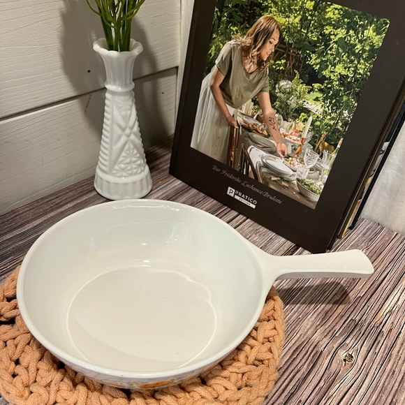 Corning Ware Wildflower Skillet - 6 1/2” - Picture 3 of 6